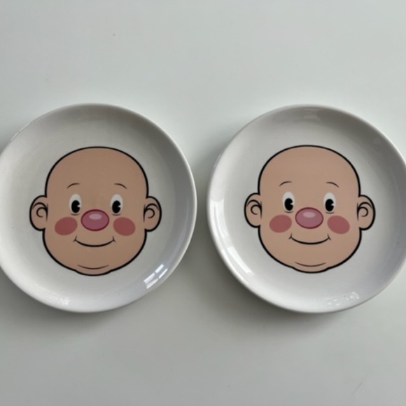 Two! FRED FOOD FACE childrens ceramic dinner plates. - Picture 1 of 7